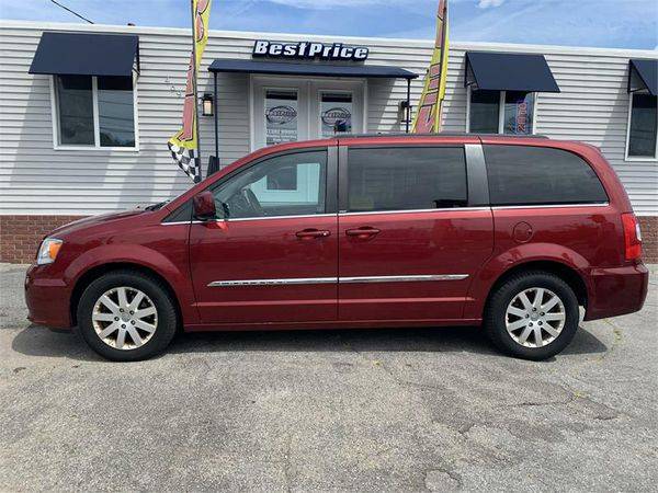 2014 CHRYSLER TOWN COUNTRY TOURING ED As Low As $1000 Down $75/Week!!! for sale in Methuen, MA – photo 8