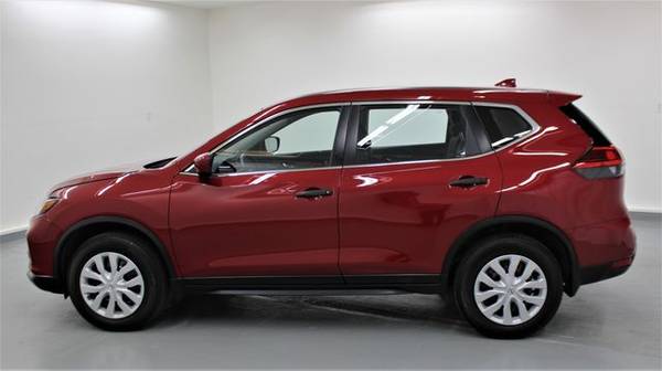 2017 Nissan Rogue - Financing Available! - cars & trucks - by dealer... for sale in Saint Louis, MO – photo 3