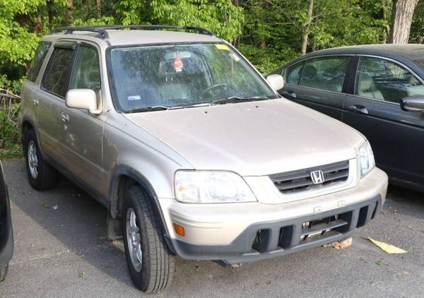 2001 Honda CR-V SE 4WD - - by dealer - vehicle for sale in High Point, NC – photo 3