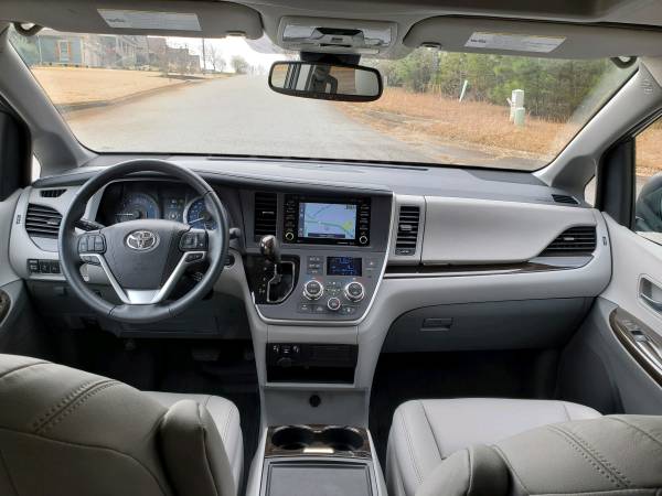 2020 TOYOTA SIENNA XLE - - by dealer - vehicle for sale in Inman, SC – photo 11