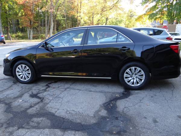 2013 Toyota Camry LE 4 Cyl Auto 1 Owner! - cars & trucks - by dealer... for sale in Londonderry, VT – photo 4