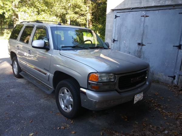 2004 Yukon for sale in Lancaster, MA – photo 2