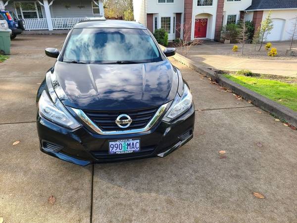2017 Nissan Altima 2.5 Sedan 4D - cars & trucks - by owner - vehicle... for sale in Albany, OR – photo 6