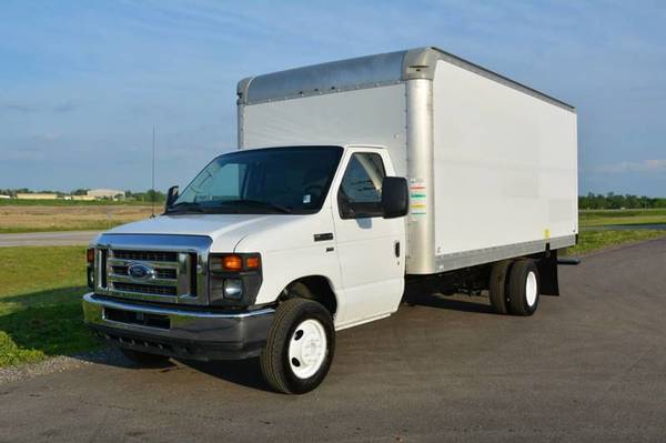 2012 Ford E350 16ft Box Truck for sale in Green Bay, WI – photo 2