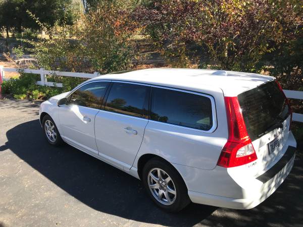 Volvo V70 For Sale - cars & trucks - by owner - vehicle automotive... for sale in Ramona, CA – photo 12