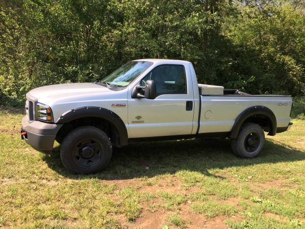 2005 Ford F-250 4wd Diesel Runs and Looks Good On SALE! for sale in Cedar, IA – photo 12