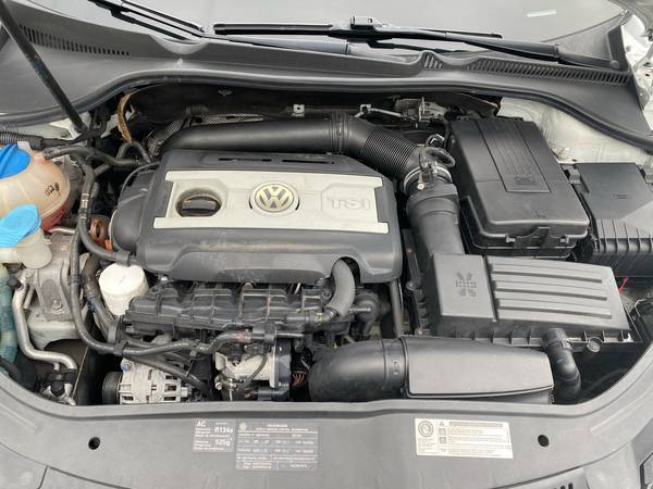 2011 VW Eos Komfort Convertible 71k, Auto Hardtop with glass roof! for sale in North Wales, PA – photo 15