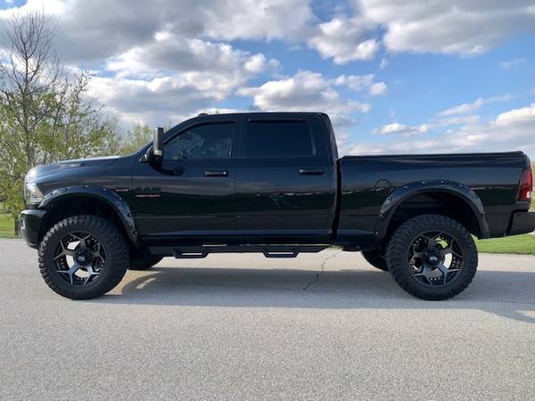 Ram 2500 LARAMIE ( LIFTED ) Low Miles ( LOADED ) for sale in Fort Wayne, IN – photo 5