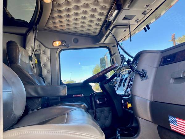 2018 KENWORTH W900 86" CONDO SLEEPER - cars & trucks - by dealer -... for sale in Phoenix, AZ – photo 14