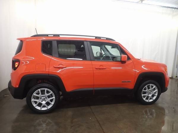 2019 Jeep Renegade Latitude - - by dealer - vehicle for sale in Perham, MN – photo 22