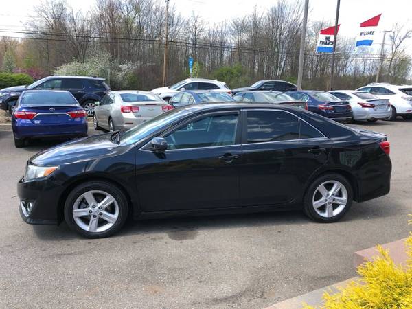 2013 Toyota Camry - Runs 100 Clean CARFAX/Super Deal! - cars & for sale in Youngstown, OH – photo 2