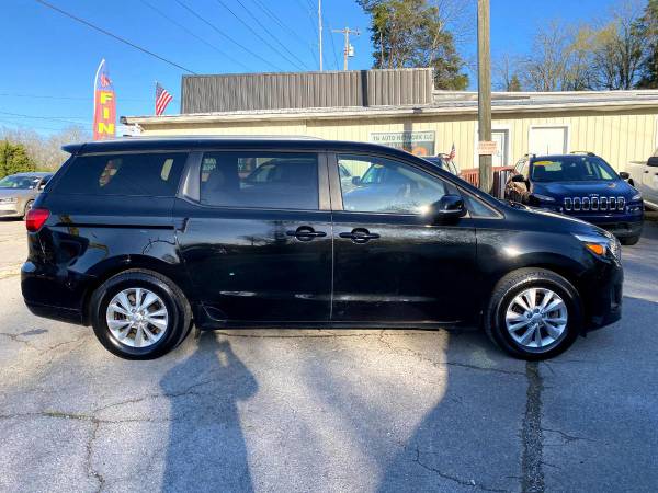 2015 Kia Sedona LX - - by dealer - vehicle automotive for sale in Knoxville, TN – photo 8