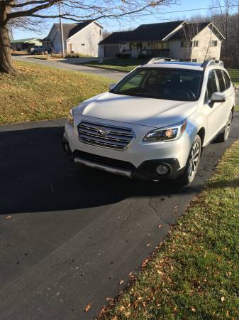 2015 Subaru Outback Limited AWD - cars & trucks - by owner - vehicle... for sale in Westby, WI – photo 3