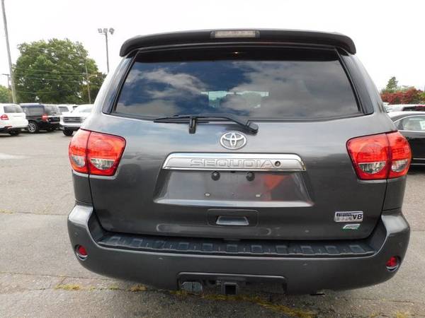 Toyota Sequoia 4wd Platinum 3rd Row SUV Sunroof DVD Clean Loaded V8... for sale in Asheville, NC – photo 3