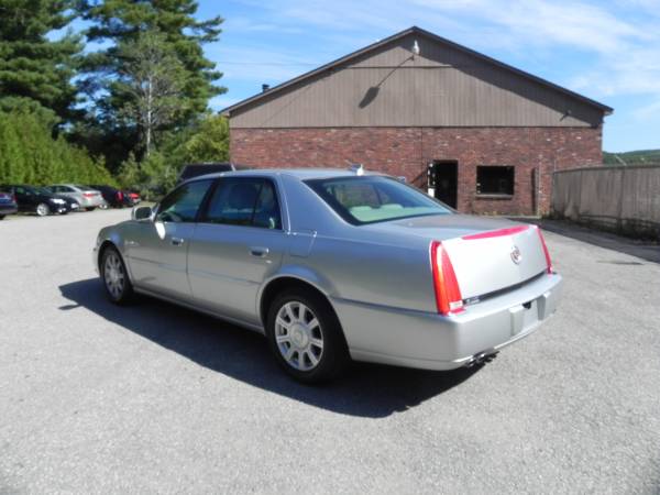 2010 CADILLAC DTS for sale in Granby, MA – photo 5