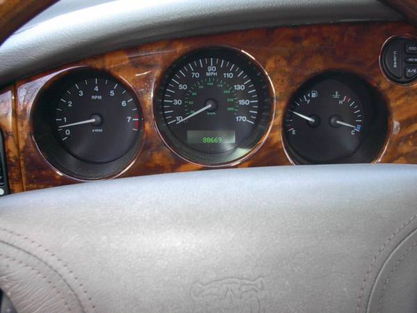 1999 Jaguar XJ8 Convertible V-8 4.0 L - cars & trucks - by owner -... for sale in Slate Hill, NY – photo 10
