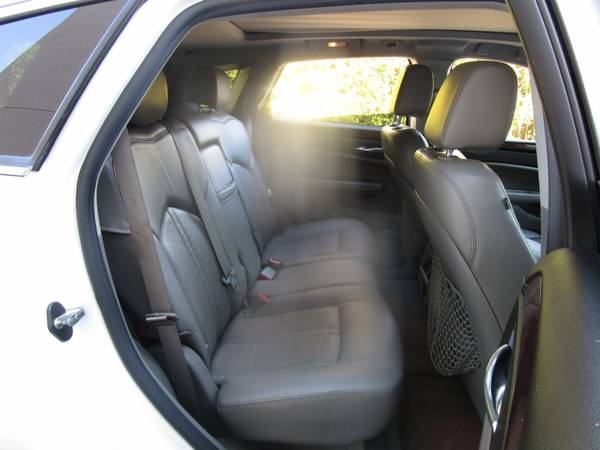 2010 Cadillac SRX Luxury Collection - NAVI - REAR CAMERA - PANORAMIC... for sale in Sacramento , CA – photo 14