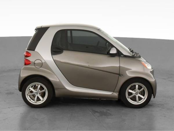 2012 smart fortwo Passion Hatchback Coupe 2D coupe Gray - FINANCE -... for sale in Fresh Meadows, NY – photo 13