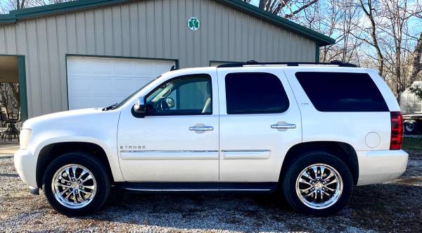 ‘08 Tahoe LTZ Pearl White - cars & trucks - by owner - vehicle... for sale in Mascoutah, MO – photo 4