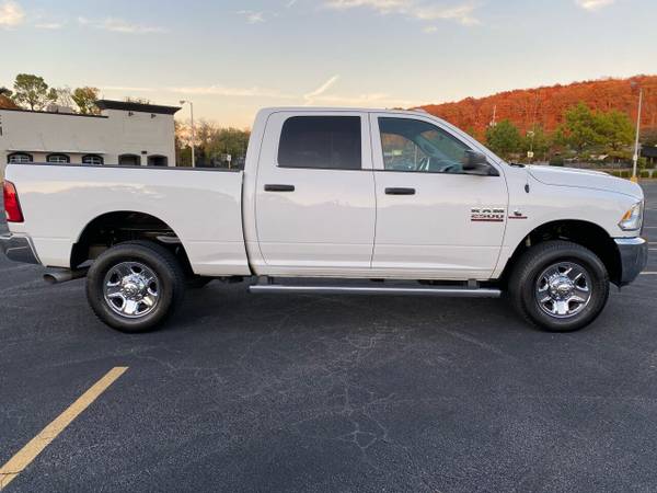 2016 RAM Ram Pickup 2500 Tradesman 4x4 4dr Crew Cab 6.3 ft. SB... for sale in Fayetteville, AR – photo 4