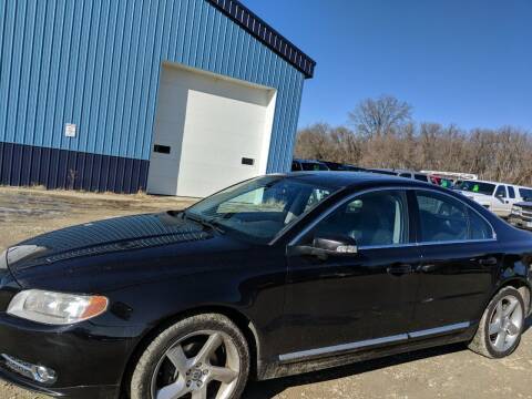 2010 Volvo S80 AWD - cars & trucks - by dealer - vehicle automotive... for sale in Rochester, MN – photo 2