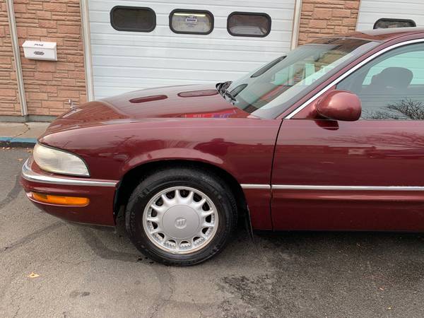 ☼☼ 1998 BUICK PARK AVENUE LOW MILES, CLEAN AND STRAIGHT! - cars &... for sale in West Haven, CT – photo 8