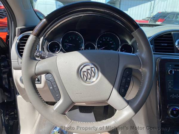 2017 *Buick* *Enclave* *VERY CLEAN LOCAL TRADE IN- WE F - cars &... for sale in Nashville, TN – photo 12