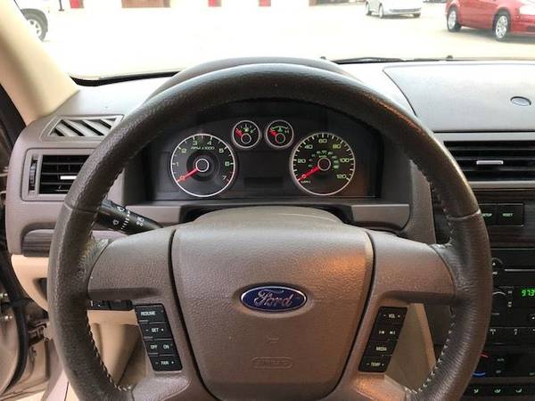 2007 FORD FUSION V6 SEL for sale in Des Moines, IA – photo 10