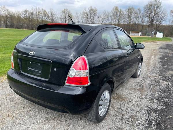 2008 Hyundai Accent GS - - by dealer - vehicle for sale in Ravenna, OH – photo 4