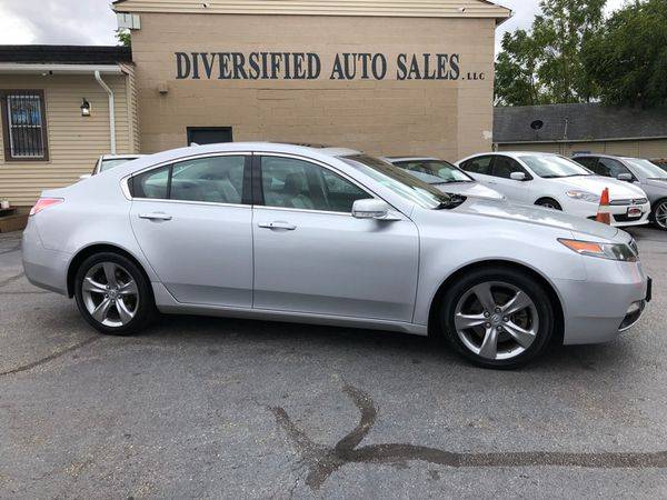 2012 Acura TL 6-Speed AT with Advance Package CALL OR TEXT TODAY! for sale in Cleveland, OH – photo 4