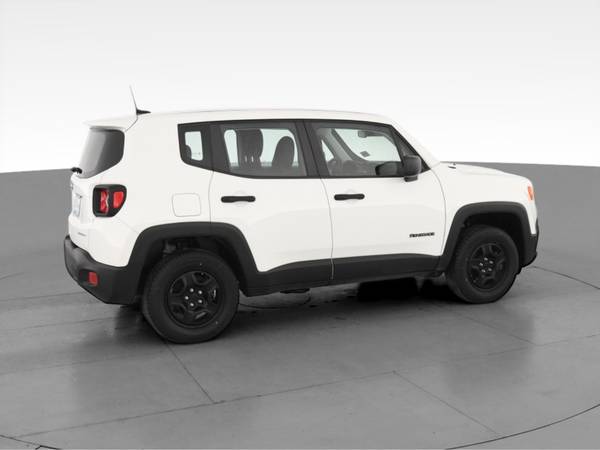 2018 Jeep Renegade Sport SUV 4D suv White - FINANCE ONLINE - cars &... for sale in Chaska, MN – photo 12