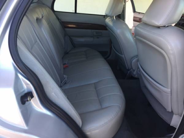 2003 Mercury Grand Marquis 4dr Sdn LS Ultimate 4500 Cash.... Cash /... for sale in Fort Worth, TX – photo 17