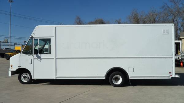 2009 STEP VAN FORD E450 UTILIMASTER - - by dealer for sale in Houston, TX – photo 2