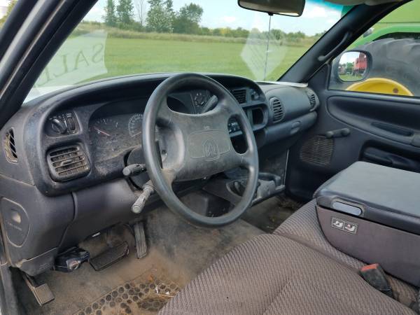 1999 Dodge 2500 Truck for sale in Waupun, WI – photo 6