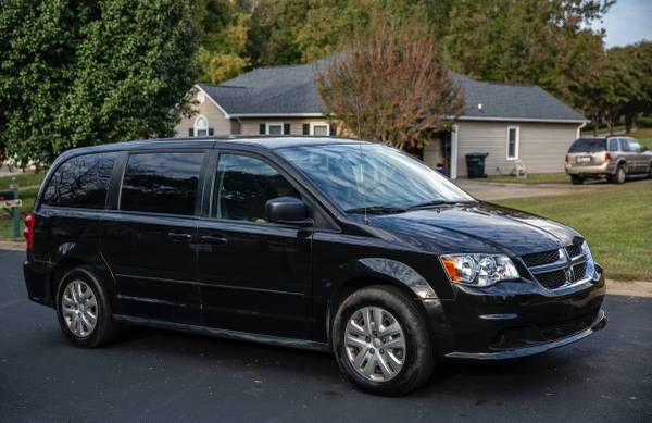2016 Dodge Grand Caravan - cars & trucks - by owner - vehicle... for sale in Spartanburg, NC – photo 2