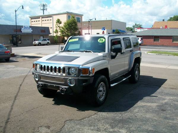 2006 Hummer H3 - All Credit Accepted (Good or Bad) for sale in Buffalo, NY – photo 5