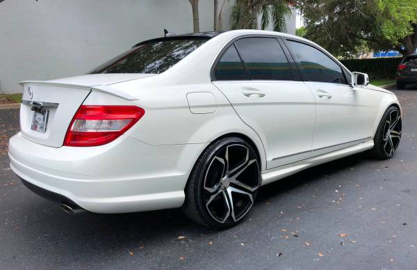 2011 MERCEDES BENZ C300 NAVIGATION 20" RIMS WEEKEND SPECIAL PRICE for sale in Fort Lauderdale, FL – photo 9