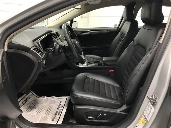 2017 Ford Fusion SE with - cars & trucks - by dealer - vehicle... for sale in Wapakoneta, IN – photo 13