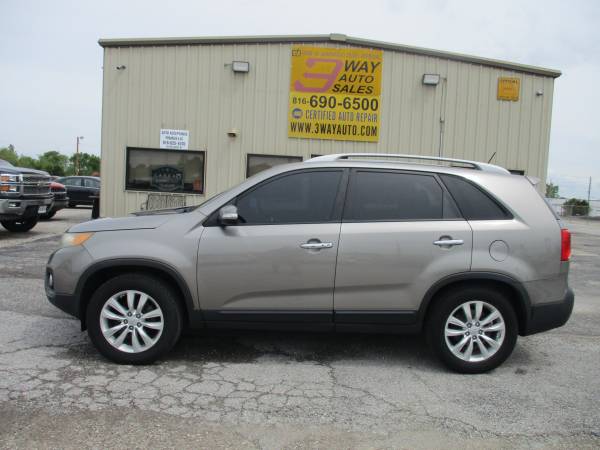 2012 Kia Sorento Loaded 3rd row as low as 2000 down and 99 a week for sale in Oak Grove, MO – photo 8