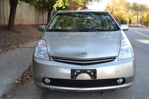 2005 TOYOTA PRIUS😄 *CLEAN TITLE*SMOGGED*REGISTERED* - cars & trucks... for sale in Sacramento , CA – photo 2