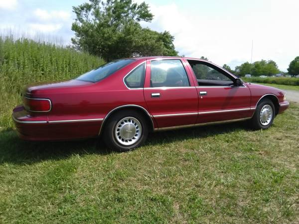 1995 Chevrolet Caprice Classic - cars & trucks - by owner - vehicle... for sale in Milford, NY – photo 7