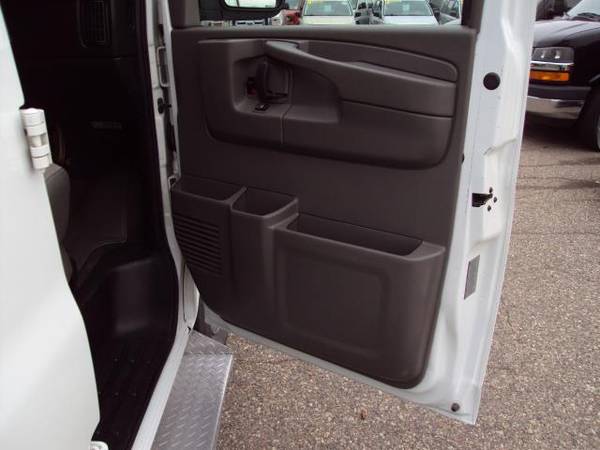 2014 Chevrolet Express Passenger 12 PASSENGER 4X4 QUIGLEY EXTENDED... for sale in waite park, WI – photo 11