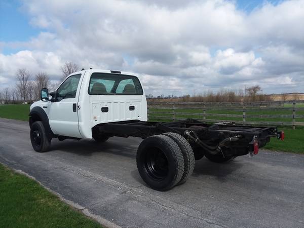 2005 Ford F450 XL Super Duty Cab and Chassis 42k Mi V10 Gas for sale in Gilberts, IL – photo 6