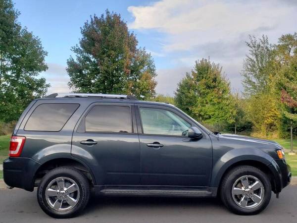 2009 FORD ESCAPE LIMITED AWD SUV AWD GREAT CONDITION ford chevrolet... for sale in Milwaukie, OR – photo 3
