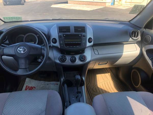 2008 Toyota RAV4 Base 4WD --> CLEAN * Well maintained * Locking diff for sale in Medford, OR – photo 8