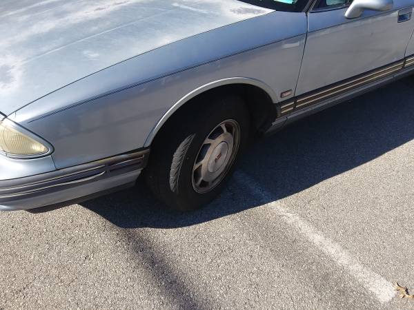 1994 Oldsmobile DELTA 88 ROYALE - cars & trucks - by owner - vehicle... for sale in Louisville, KY – photo 3