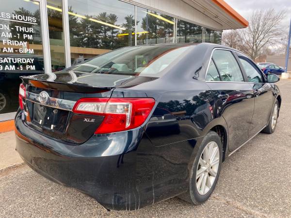 2012 Toyota Camry XLE Sunroof Cloth Local Clean Title Low Miles -... for sale in Wausau, WI – photo 6
