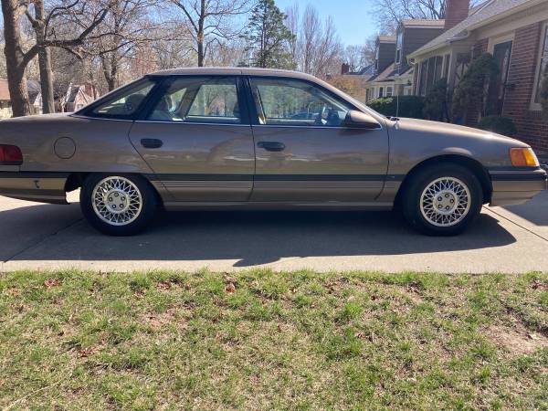 87 mercury sable le for sale in Mission, MO – photo 3