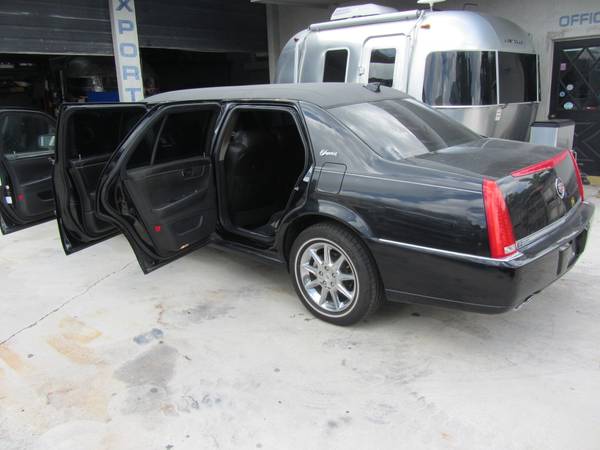 2011 cadilac DTS superior coach Hearse 6 door limo funeral car for sale in Hollywood, SC – photo 3