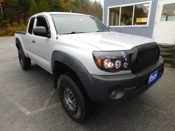 2007 TOYOTA TACOMA EXT SR5 - cars & trucks - by dealer - vehicle... for sale in Barre, VT – photo 2